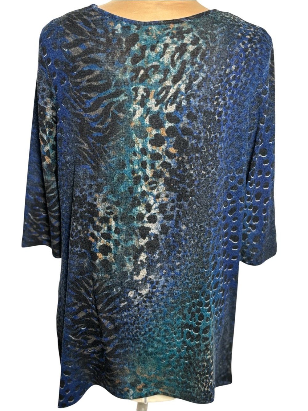 Clara Sun Woo Blue Animal Print Stretch Tunic Top Size M Made in USA - Picture 2 of 7